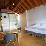 Up & Up - By Myhomeincomo Holiday home *