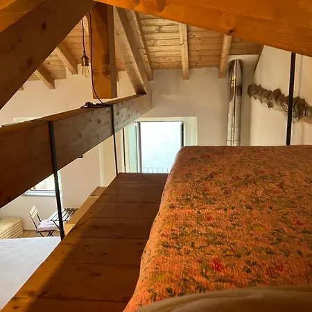 Hébergement de vacances Up & Up - By Myhomeincomo